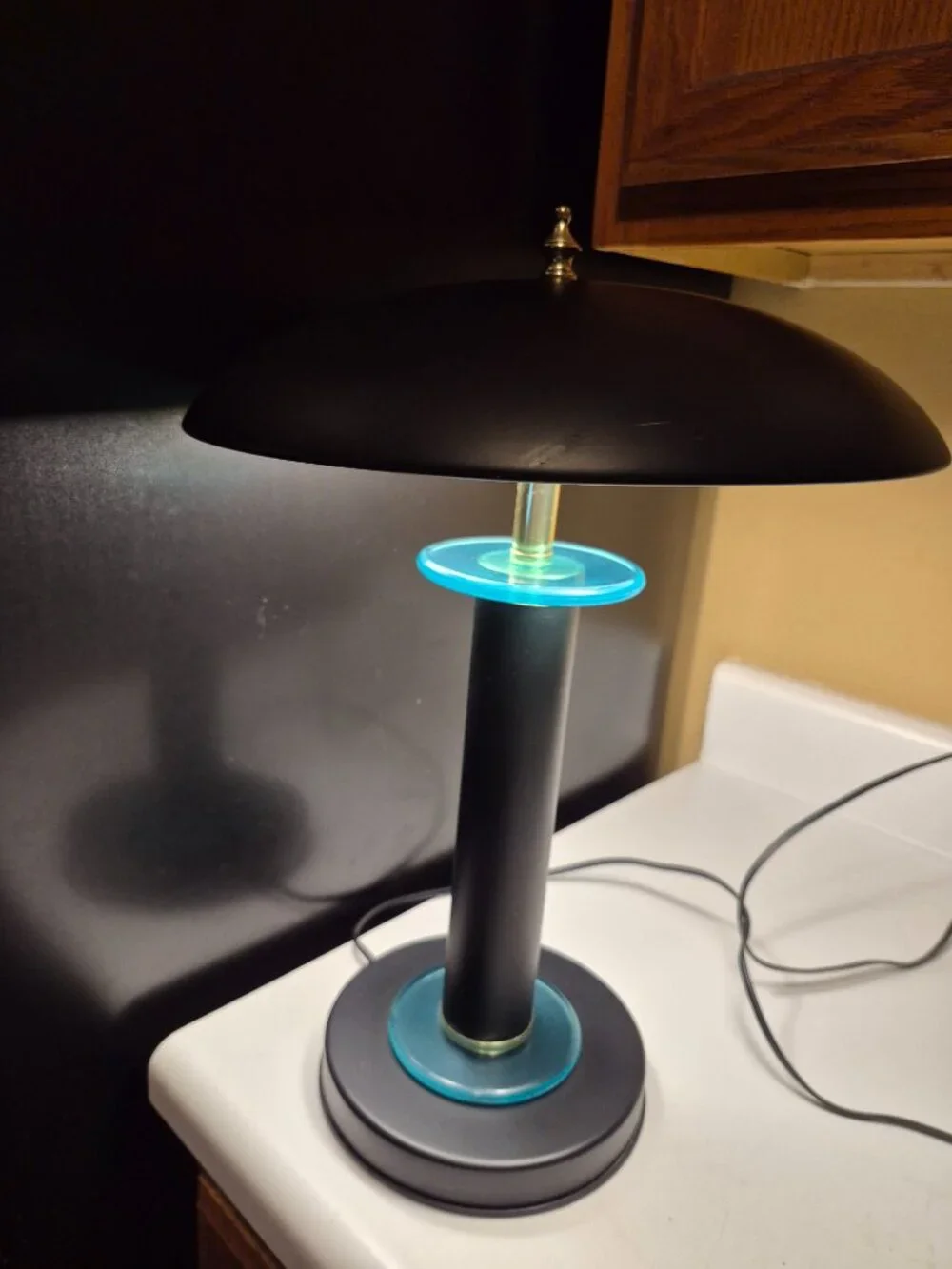 VINTAGE MCM MEMPHIS DESIGN TOUCH MUSHROOM LAMP